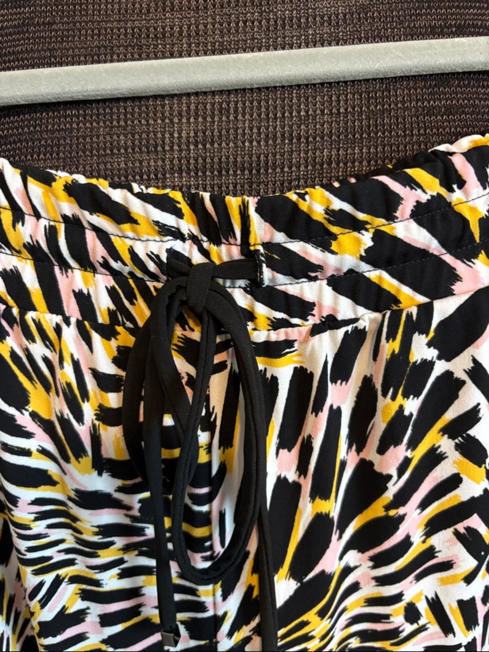 White House Black Market Black, White, Pink & Yellow Cowl-Neck lounging set  S